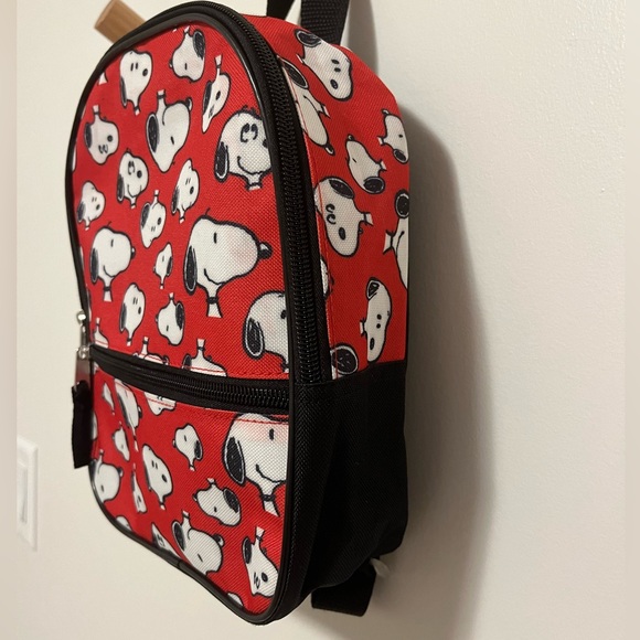 Peanuts Snoopy Mini Backpack - Picture 2 of 6
